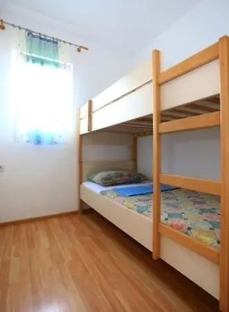 In With Seaview, Balcony, Air Condition, Wifi Kali